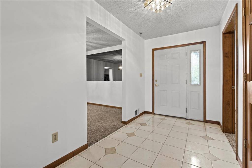 Independence, MO 64050,2120 N Liberty ST