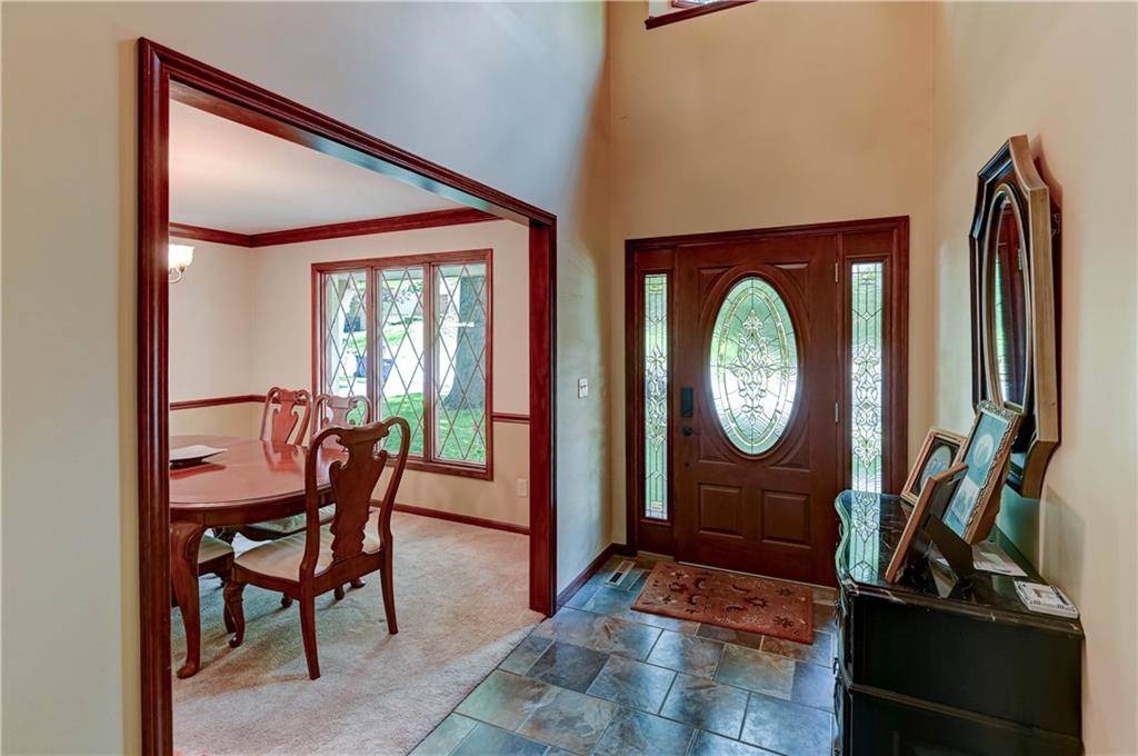 Liberty, MO 64068,512 E Clayview DR