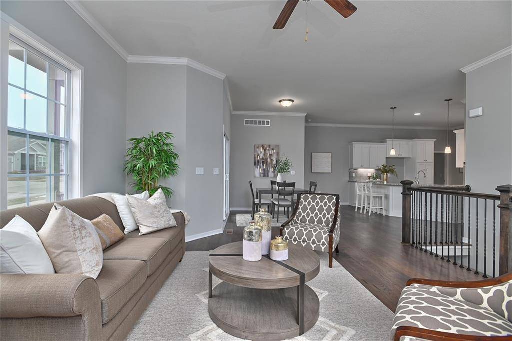 Olathe, KS 66061,11901 S Tallgrass DR #701