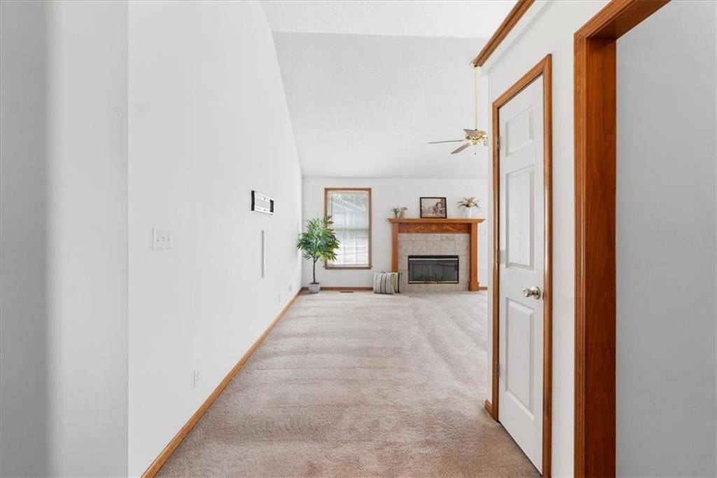 Kearney, MO 64060,307 Wildflower LN