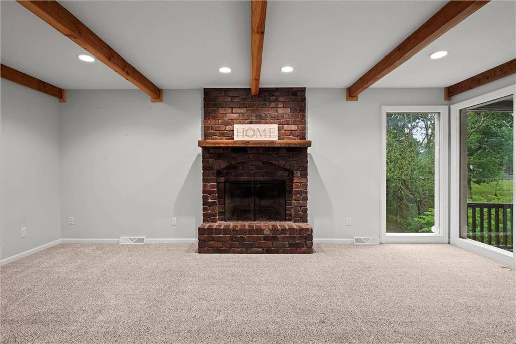 Kansas City, KS 66109,12343 PINEHURST DR