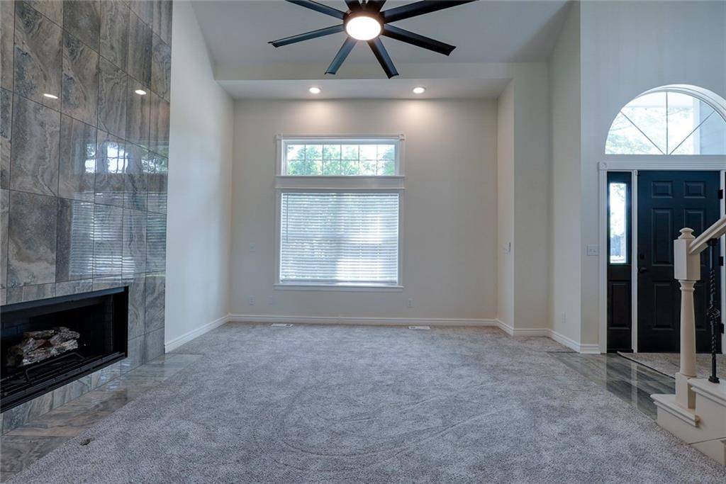 Independence, MO 64058,18606 E 20TH TER #N