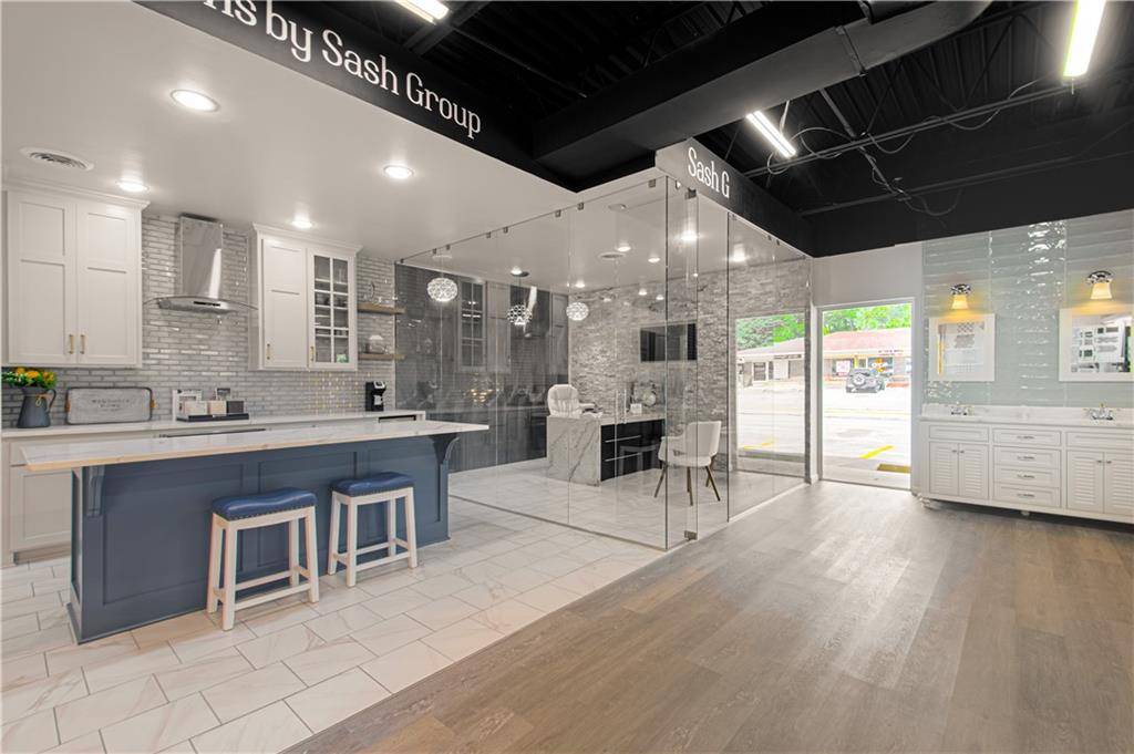 Shawnee, KS 66216,12119 Johnson DR