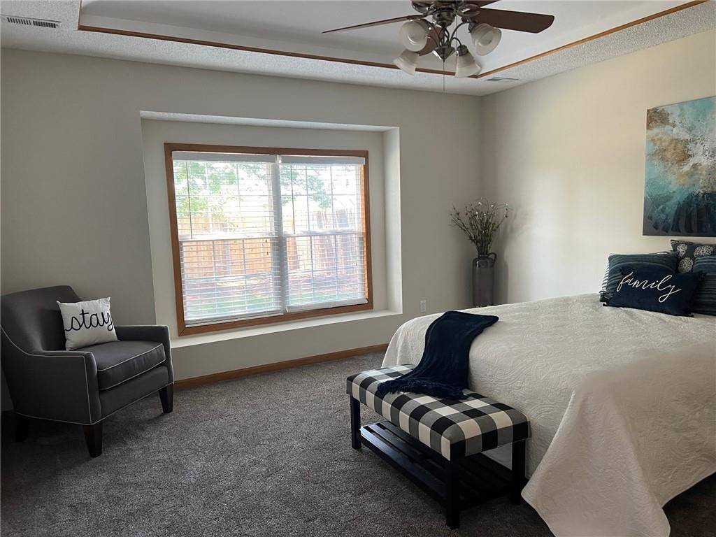 Lawrence, KS 66047,2813 Harrison PL