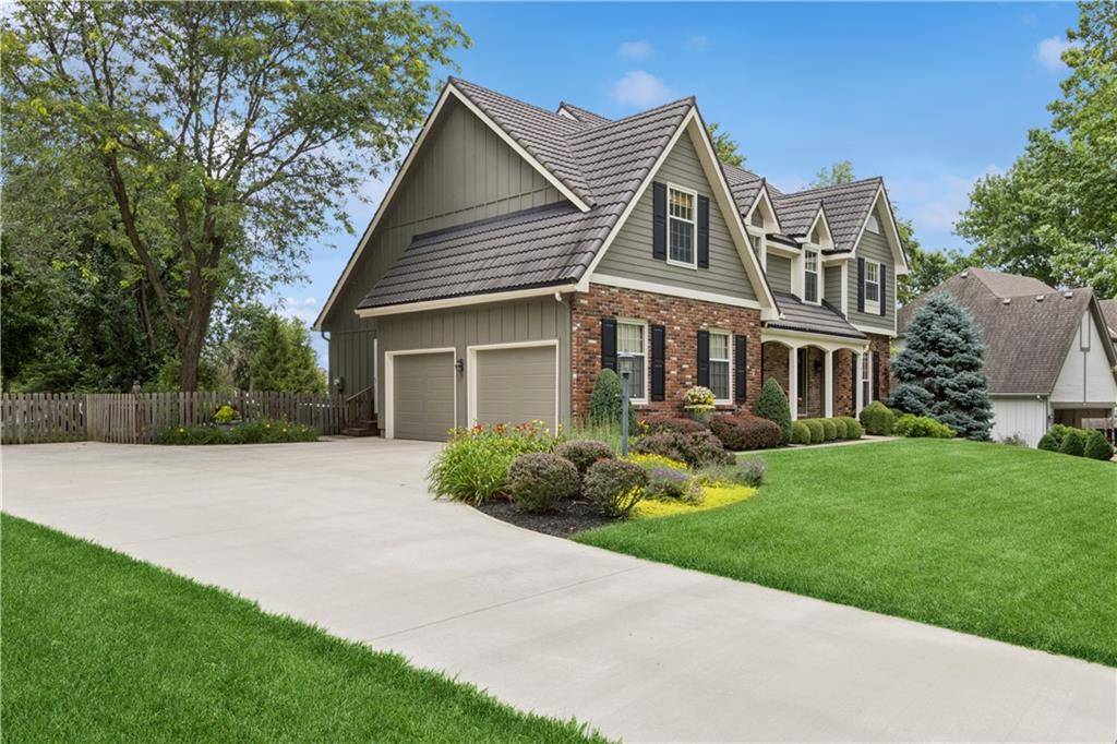 Leawood, KS 66209,12413 Sagamore RD