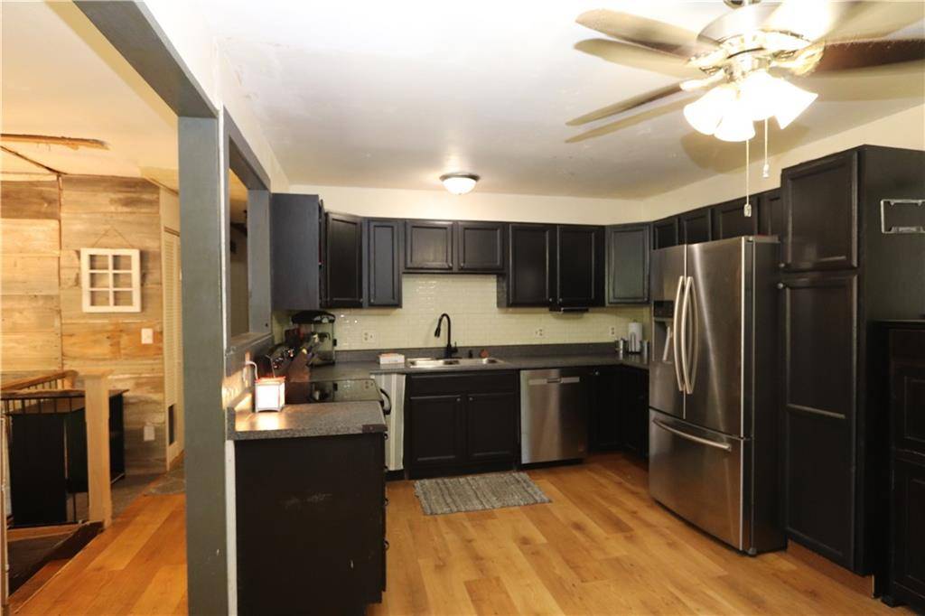 Atchison, KS 66002,1012 S 10th ST