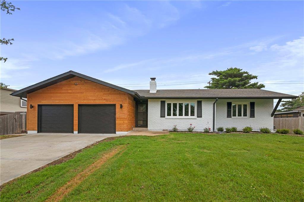 Overland Park, KS 66212,6600 W 93RD TER