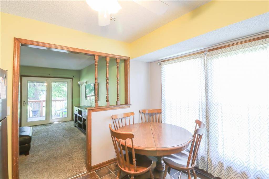 Lee's Summit, MO 64063,304 NE INDEPENDENCE AVE #B