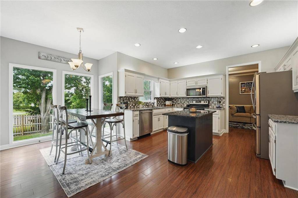 Overland Park, KS 66213,11821 W 128th ST