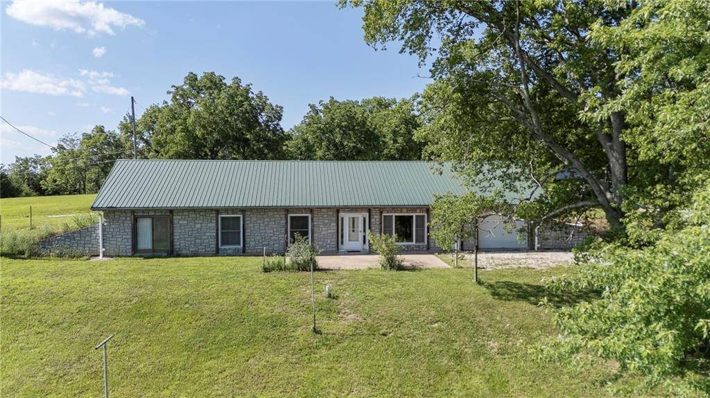 Paola, KS 66071,20373 W 327th ST