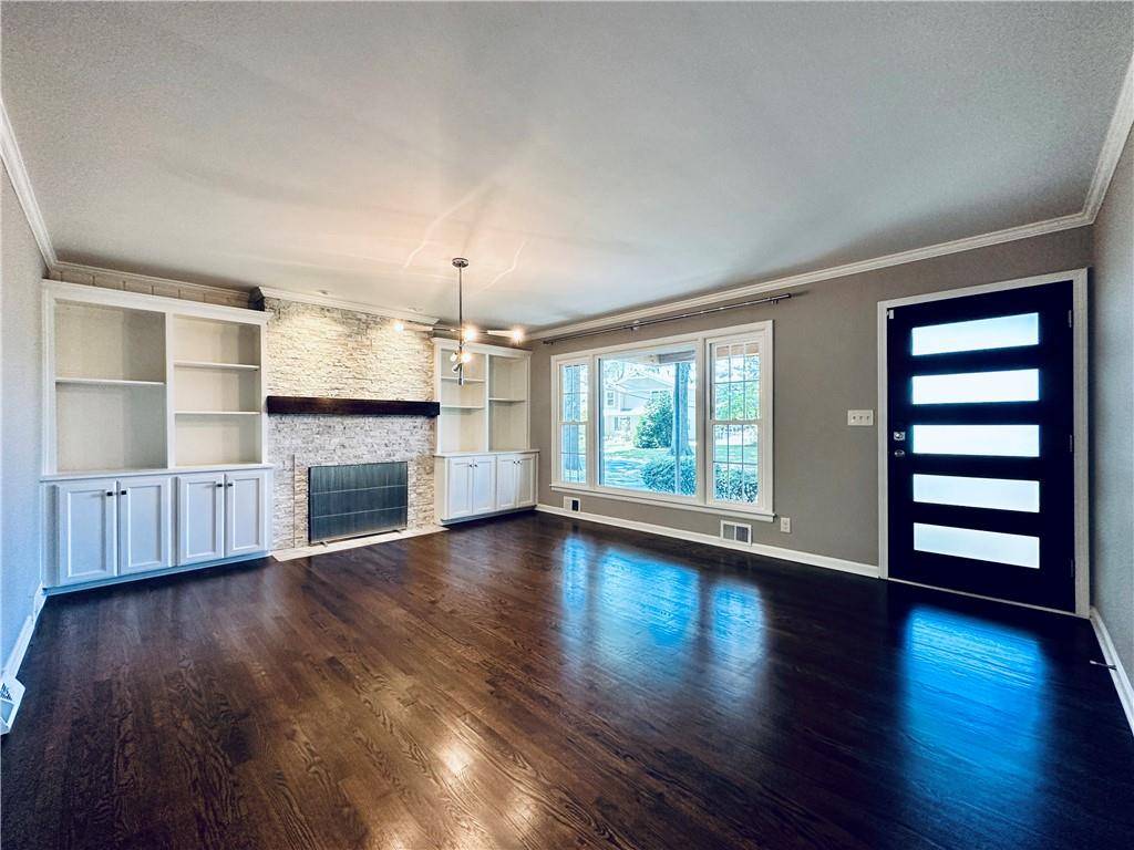 Prairie Village, KS 66206,3707 W 83rd TER