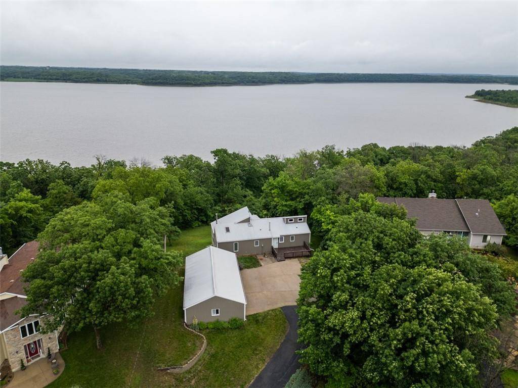 Ozawkie, KS 66070,8231 Mike O Vince RD