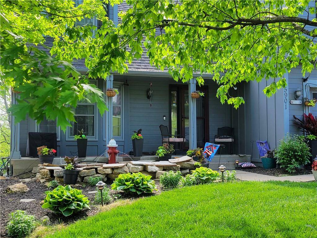Shawnee, KS 66216,5901 Greenwood DR