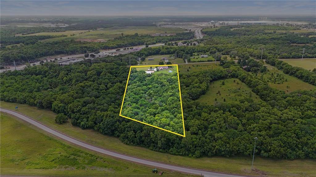 De Soto, KS 66018,34860 W 95th ST