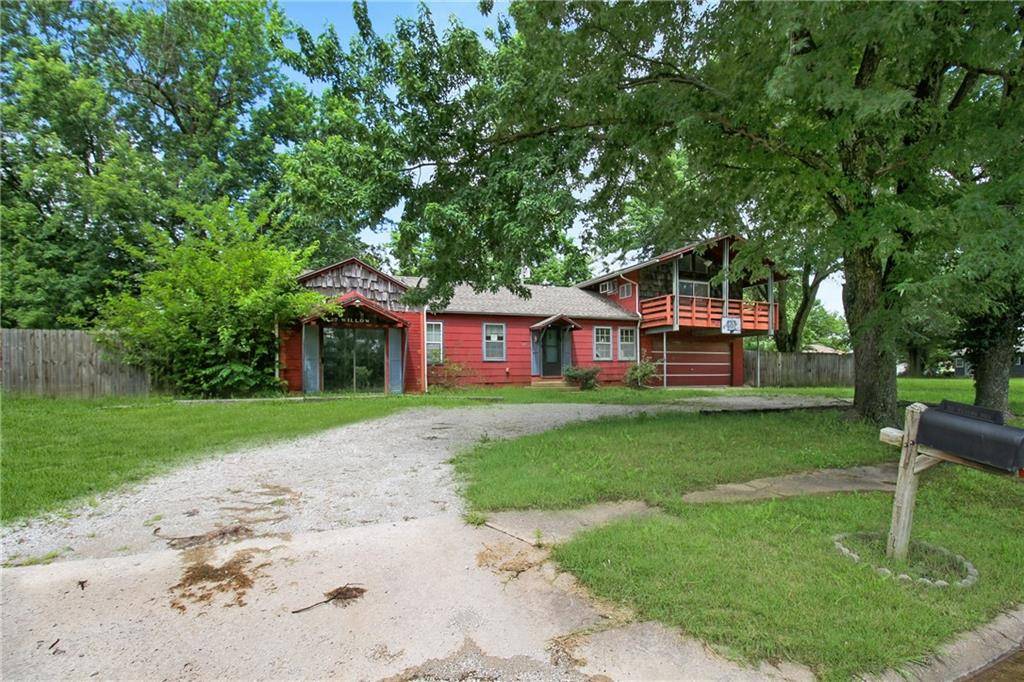 Parsons, KS 67357,27 Willow DR