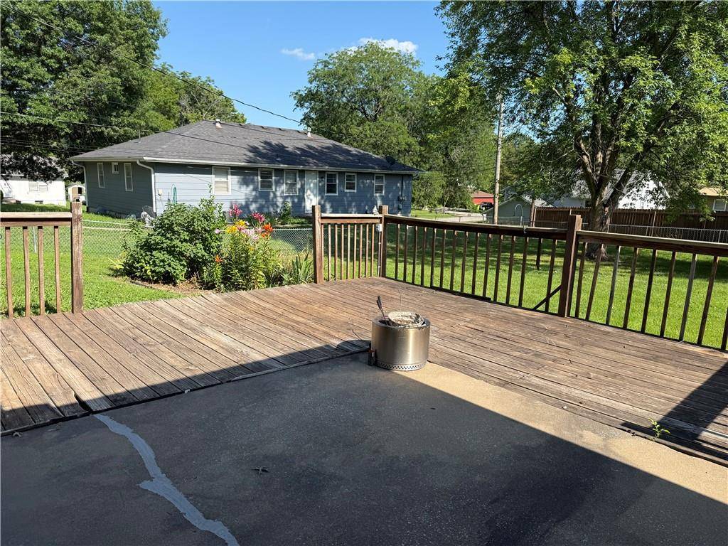 Harrisonville, MO 64701,703 Logan ST