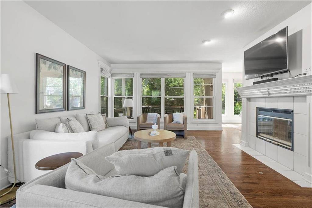 Overland Park, KS 66223,7839 W 139th ST