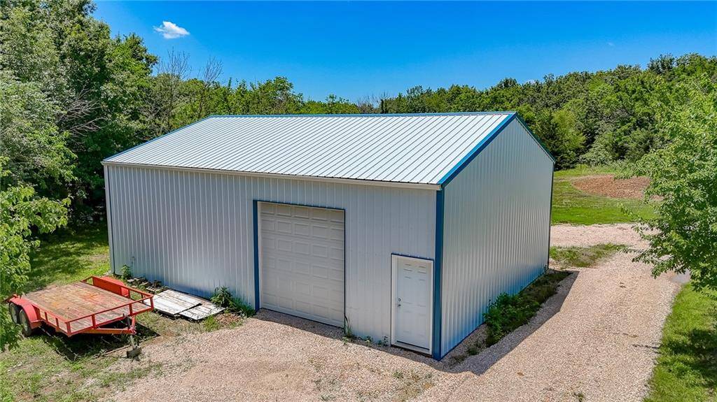 Holden, MO 64040,264 NW 1441 RD