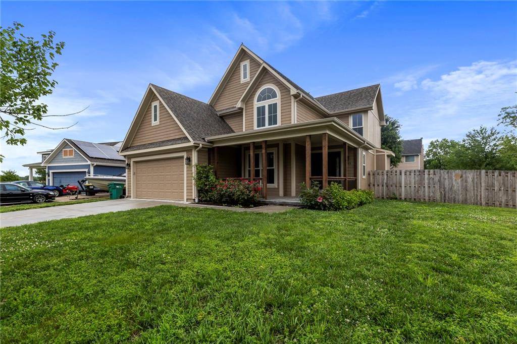 Paola, KS 66071,903 Melrose ST