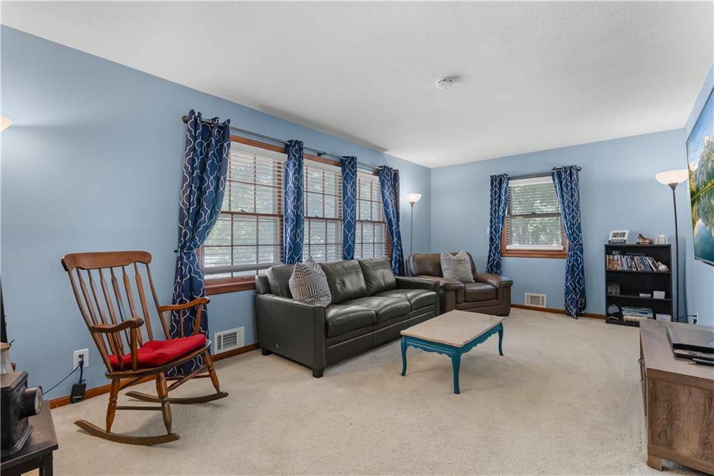 Gladstone, MO 64119,6705 N Bellefontaine AVE