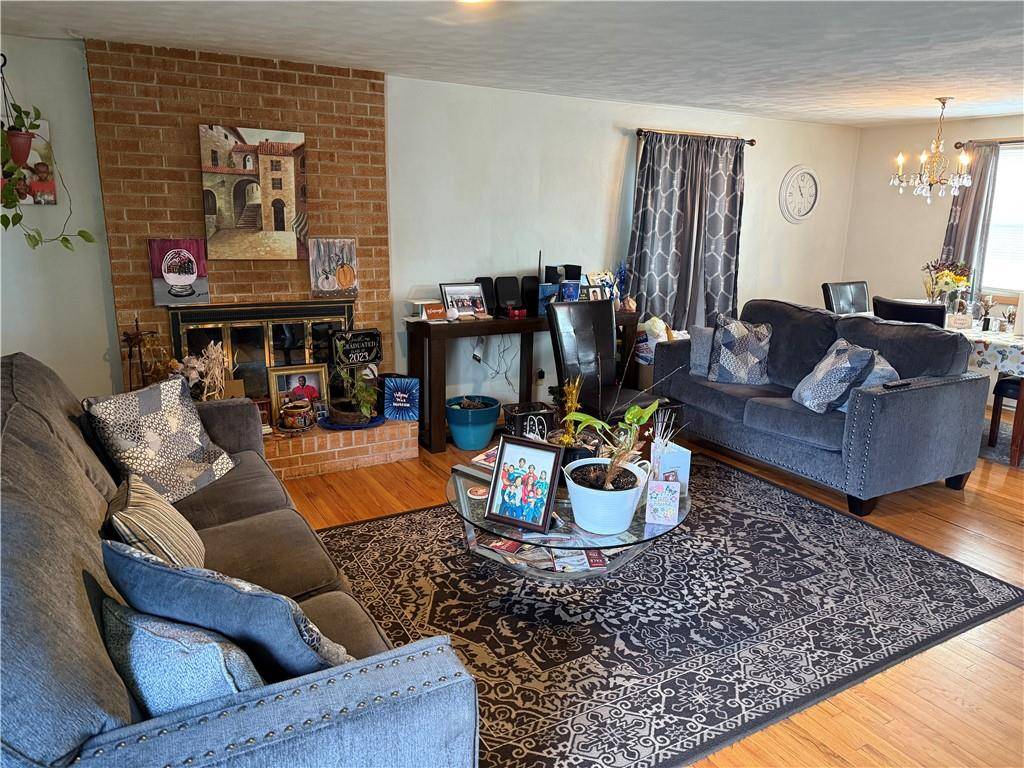 Independence, MO 64050,101 S Lacy RD