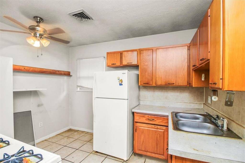 Independence, MO 64052,10812 & 10814 E 19th TER