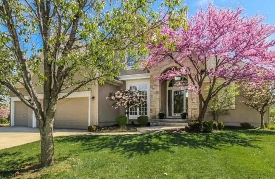 Overland Park, KS 66223,14301 BEVERLY ST