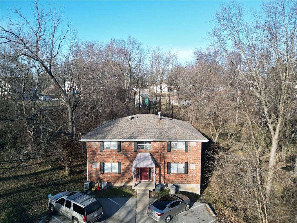Independence, MO 64050,900 E Frederick RD