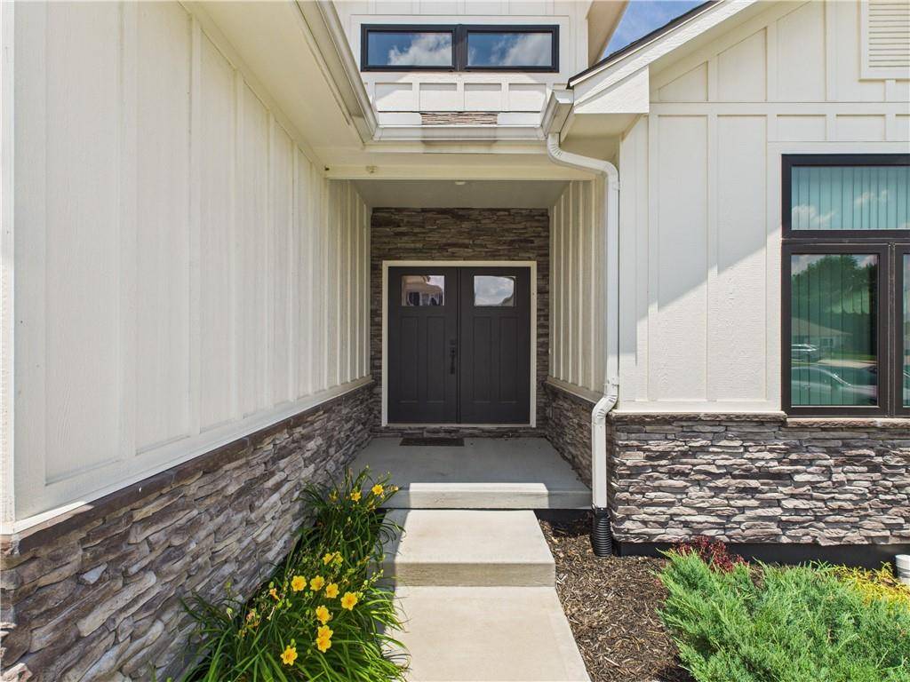 Warrensburg, MO 64093,1248 Rich BLVD