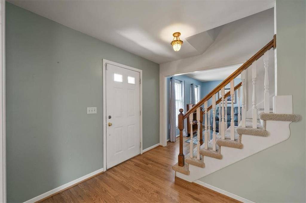 Overland Park, KS 66213,12147 Farley ST