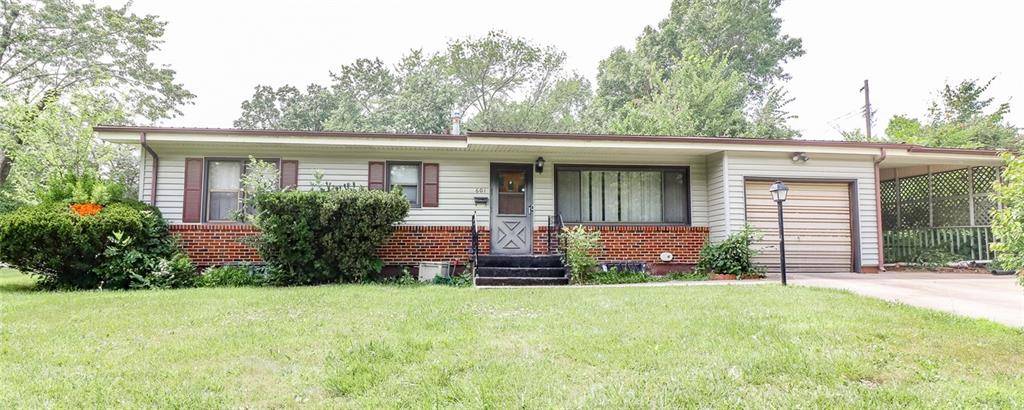 Knob Noster, MO 65336,601 Westside DR