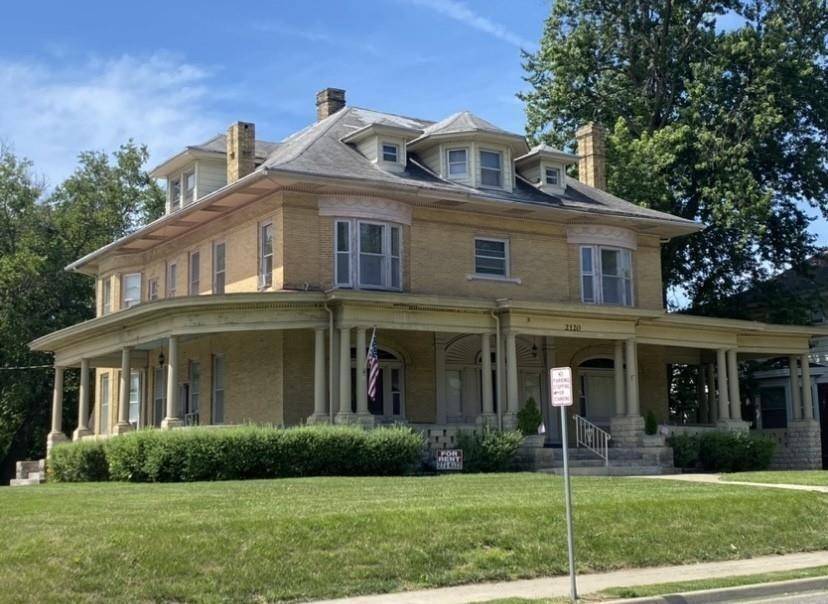 St Joseph, MO 64501,2120 Faraon ST