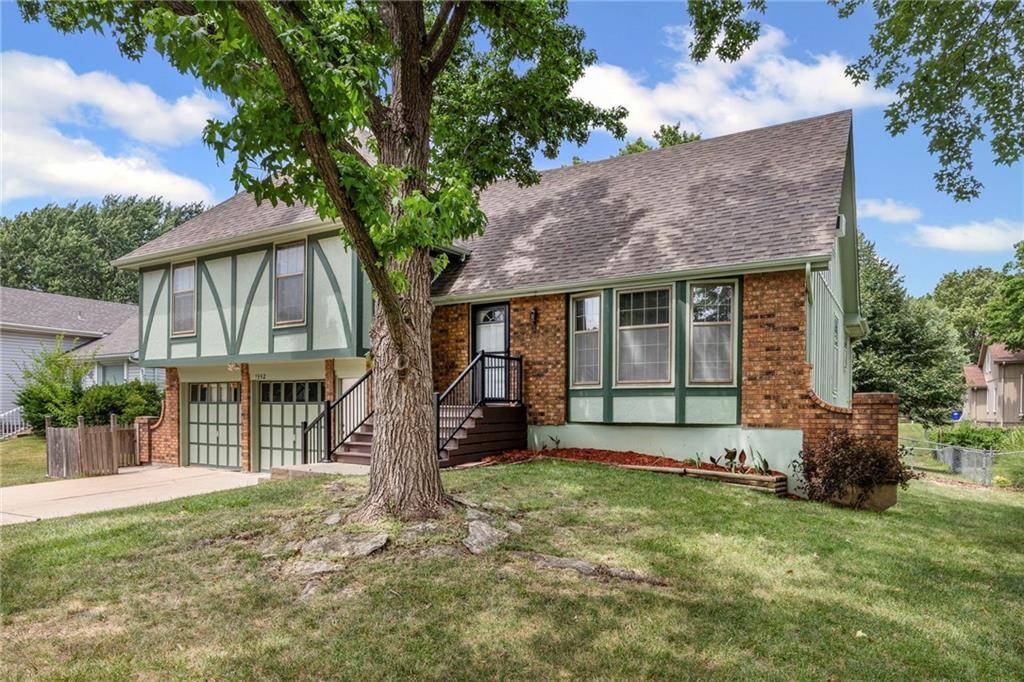 Olathe, KS 66062,1952 Sleepy Hollow DR