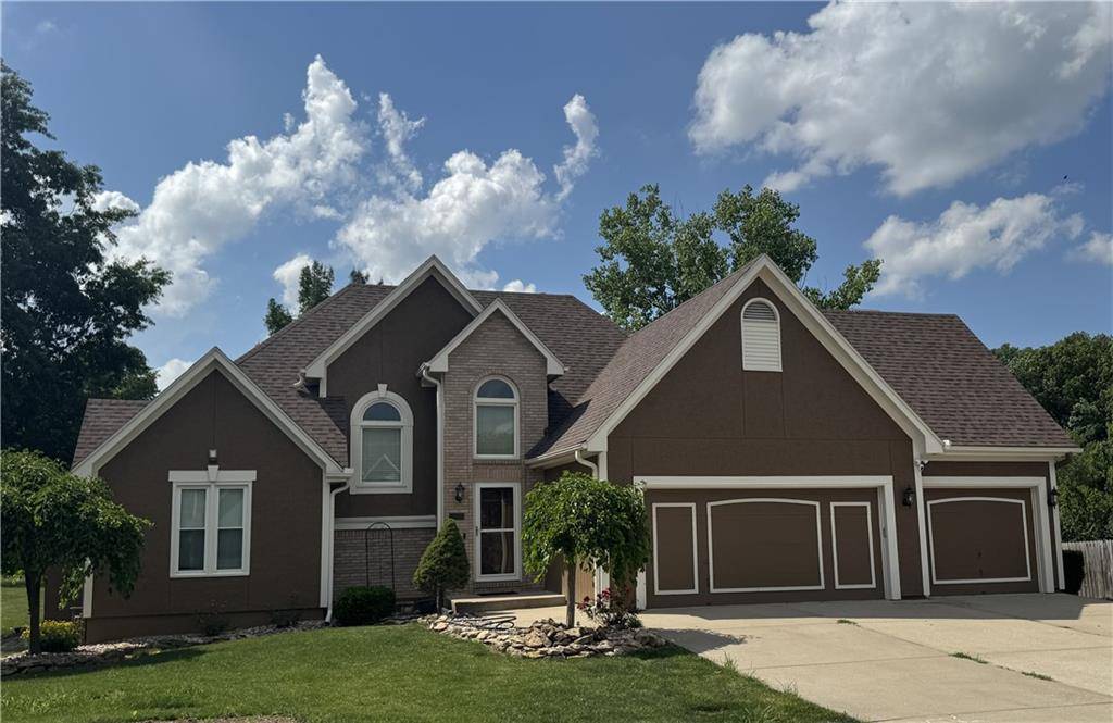 Independence, MO 64055,5104 S Yuma CT