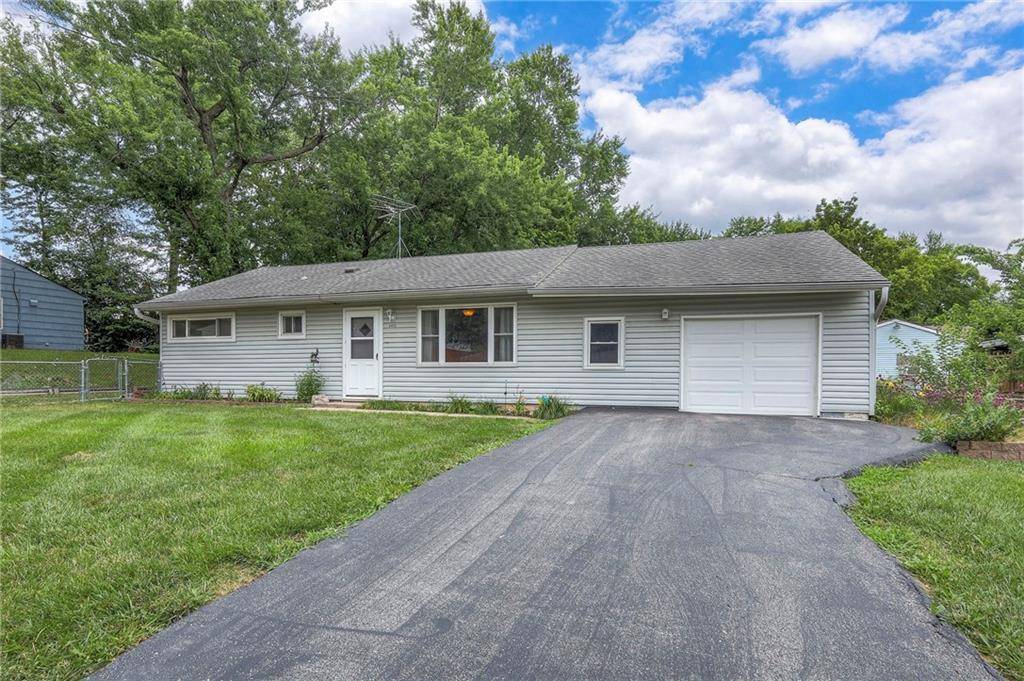 Kansas City, KS 66106,3615 Harmony DR