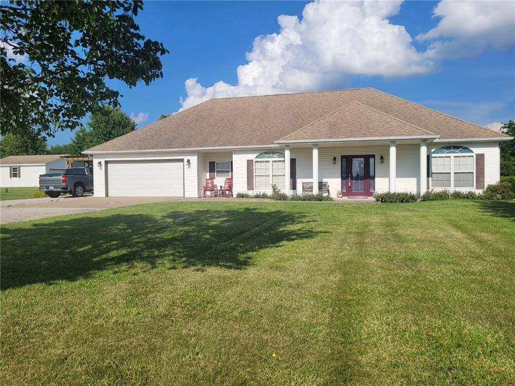 Warrensburg, MO 64093,791 NW 31 RD