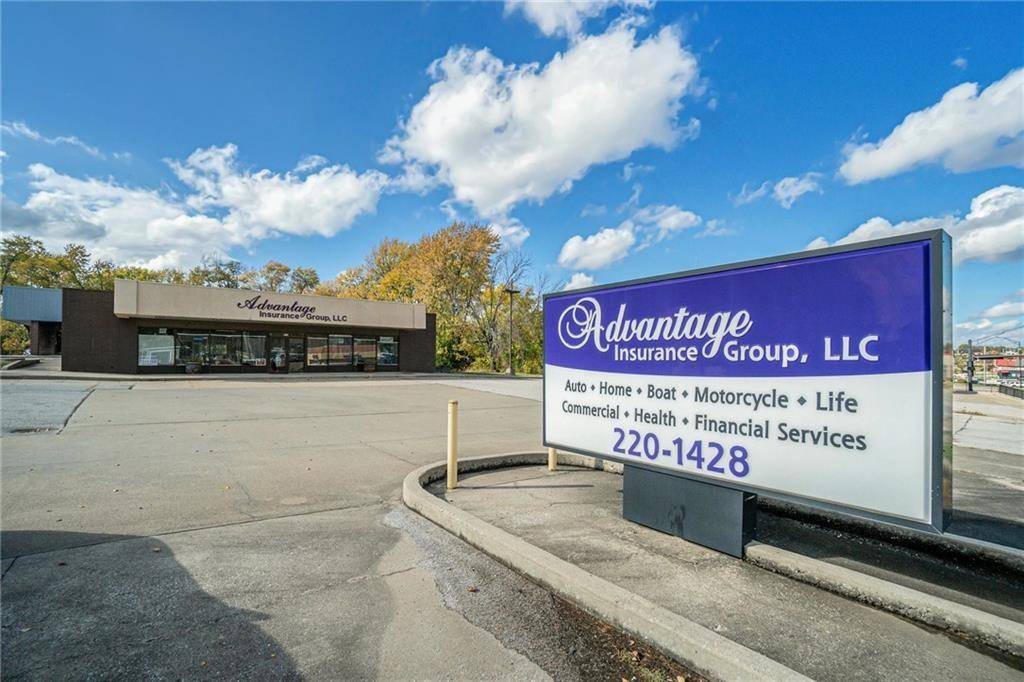 Blue Springs, MO 64015,903 NW Woods Chapel RD