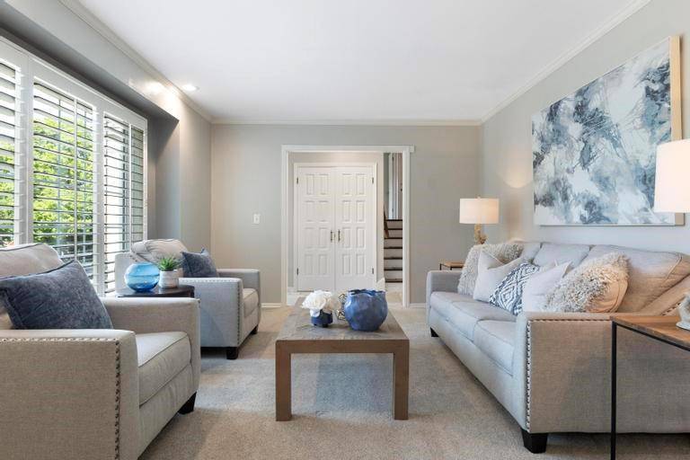 Overland Park, KS 66207,5501 W 86th ST