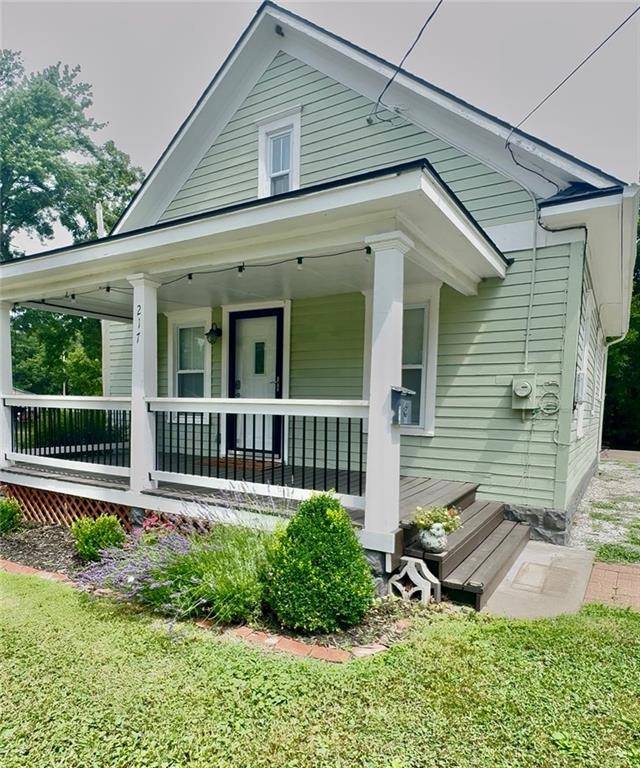 Ottawa, KS 66067,217 W 9th ST