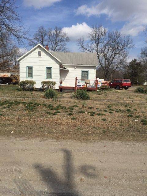 Rich Hill, MO 64779,300 Maple ST