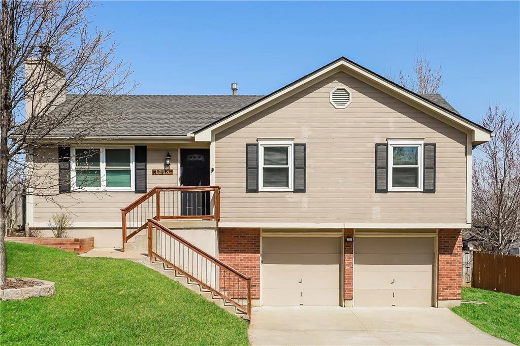 Grain Valley, MO 64029,1218 Stockman CT