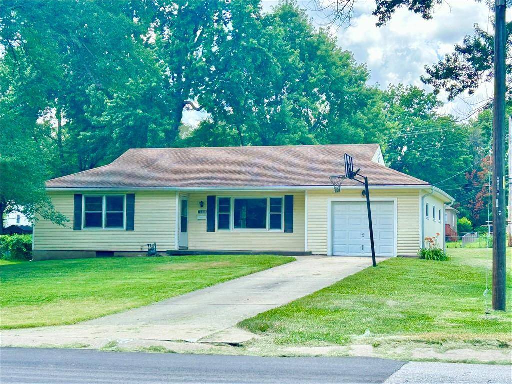 Grandview, MO 64030,13006 Byars RD