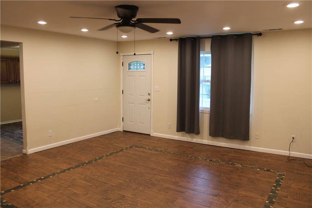 Arma, KS 66712,610 N West ST