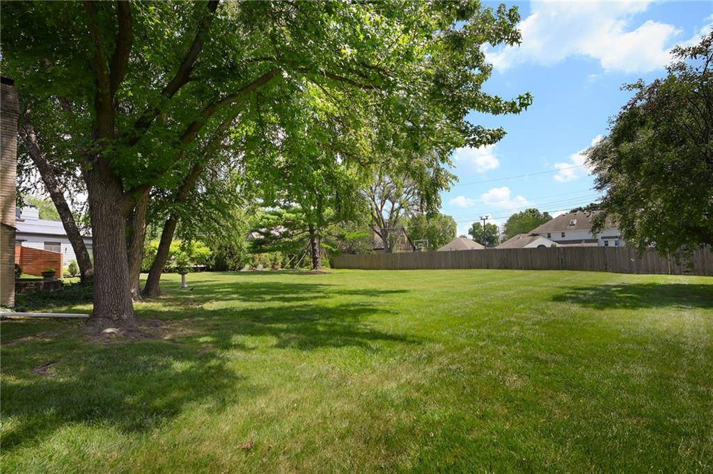 Prairie Village, KS 66207,4411 W 89 ST