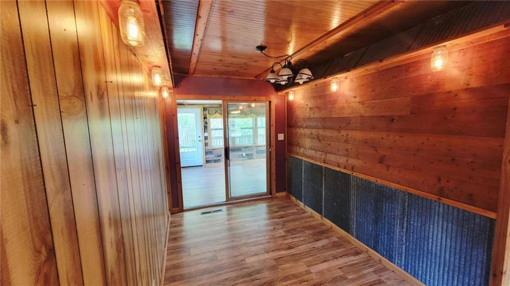 Pleasanton, KS 66075,1404 Maple ST