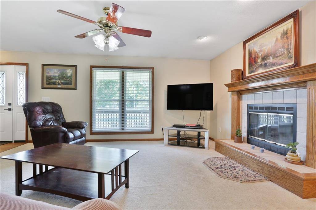 Odessa, MO 64076,3038 Weaver School RD