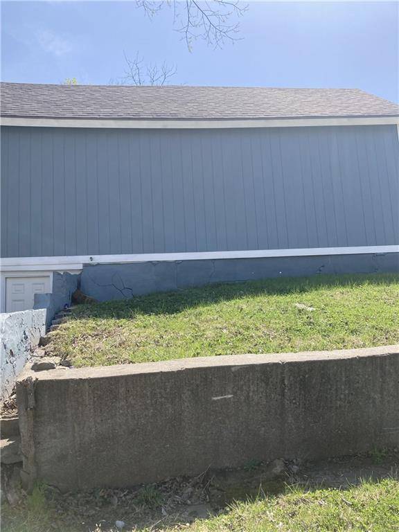 Carrollton, MO 64633,16 N Jefferson ST