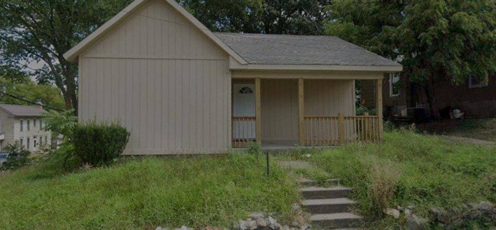 Carrollton, MO 64633,16 N Jefferson ST