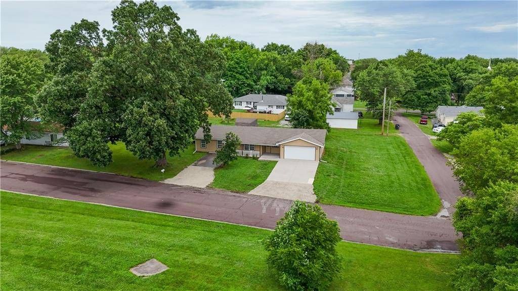 Sedalia, MO 65301,647 E 19th ST