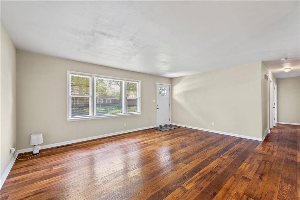 Kansas City, MO 64119,4980 NE Chouteau DR